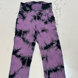 Lululemon black and purple tie dye leggings